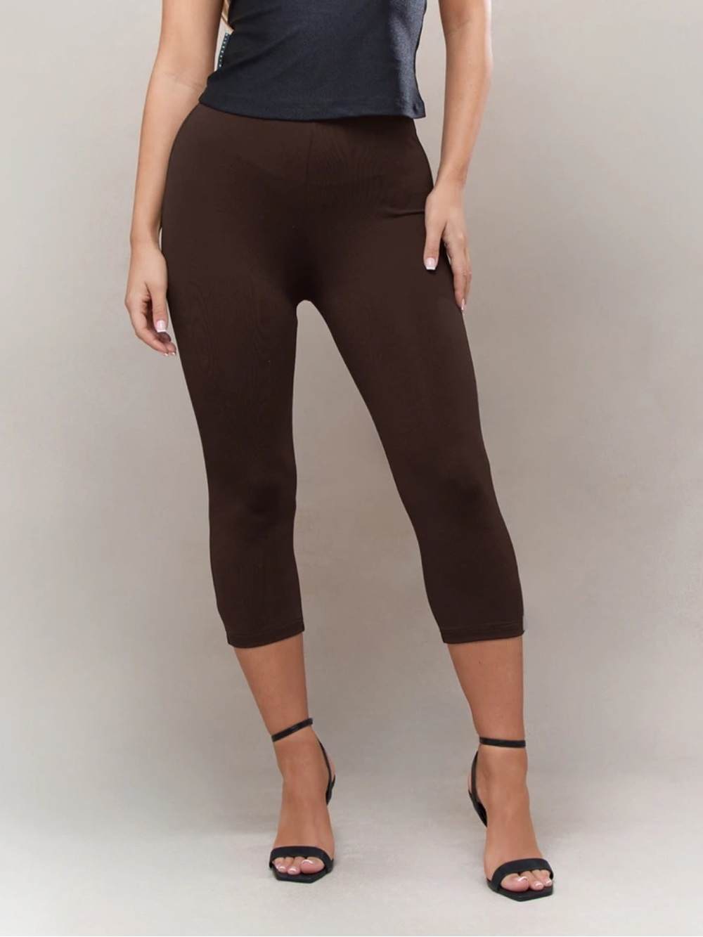 Women's Brown Stretch Capri Pants